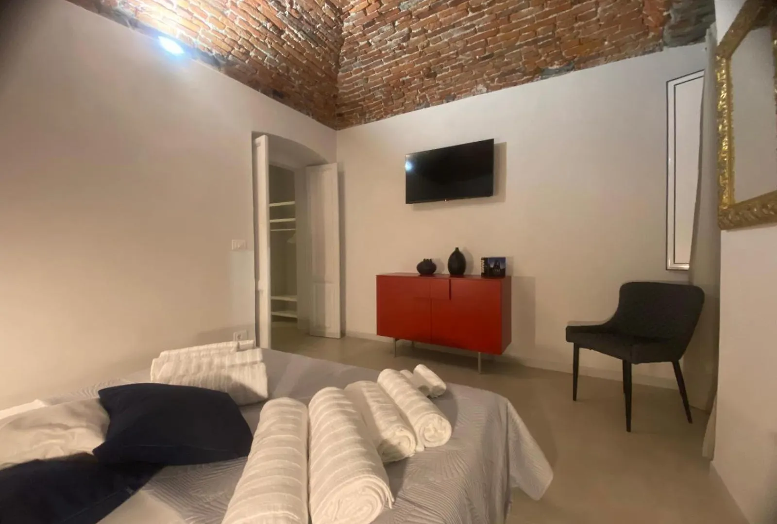 Torrione Stella Rooms Sarzana Italy